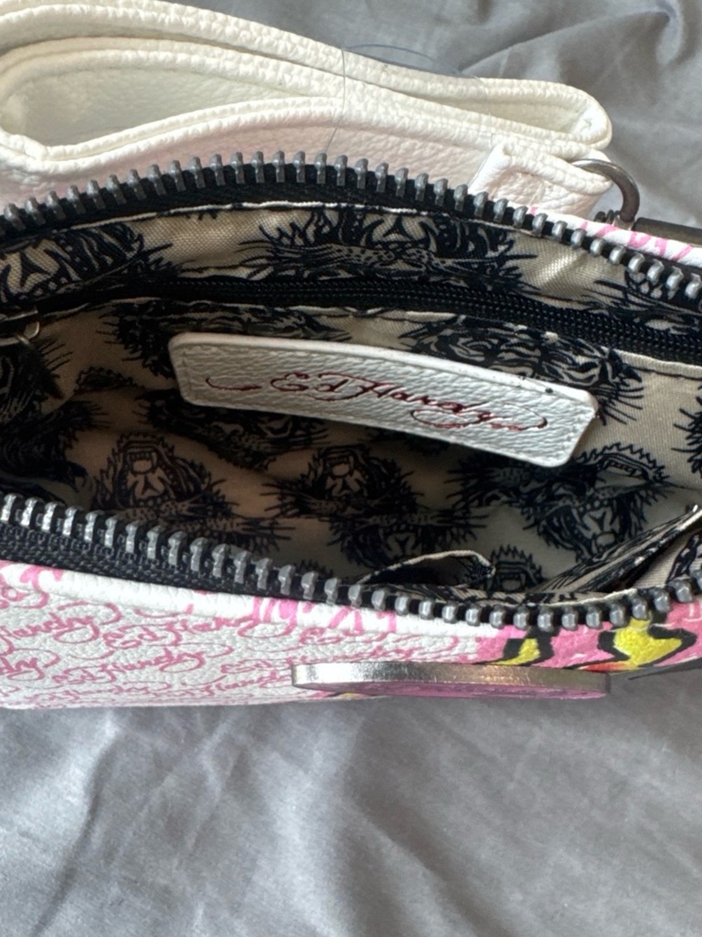 Ed Hardy Pink Flaming Skull Mini Shoulder Bag - Picture 4 of 4